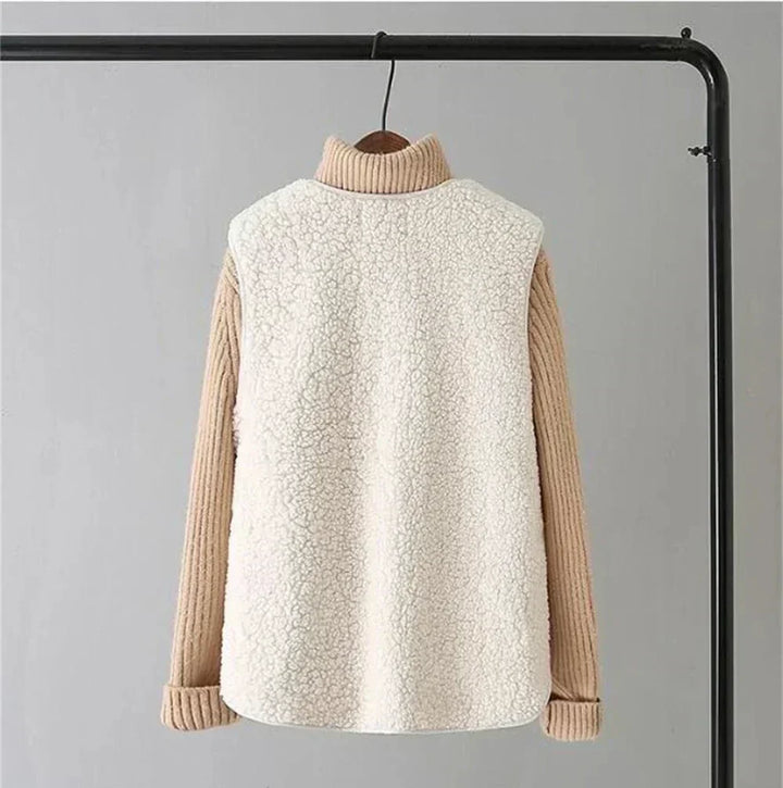 Hayden Annelore | Classic Cardigan