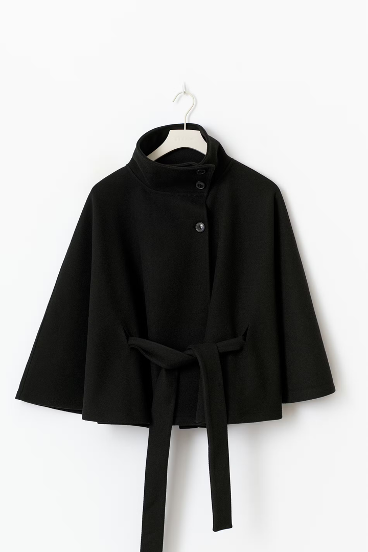 THALINDRAE – ELEGANT WOMEN’S BELTED COAT